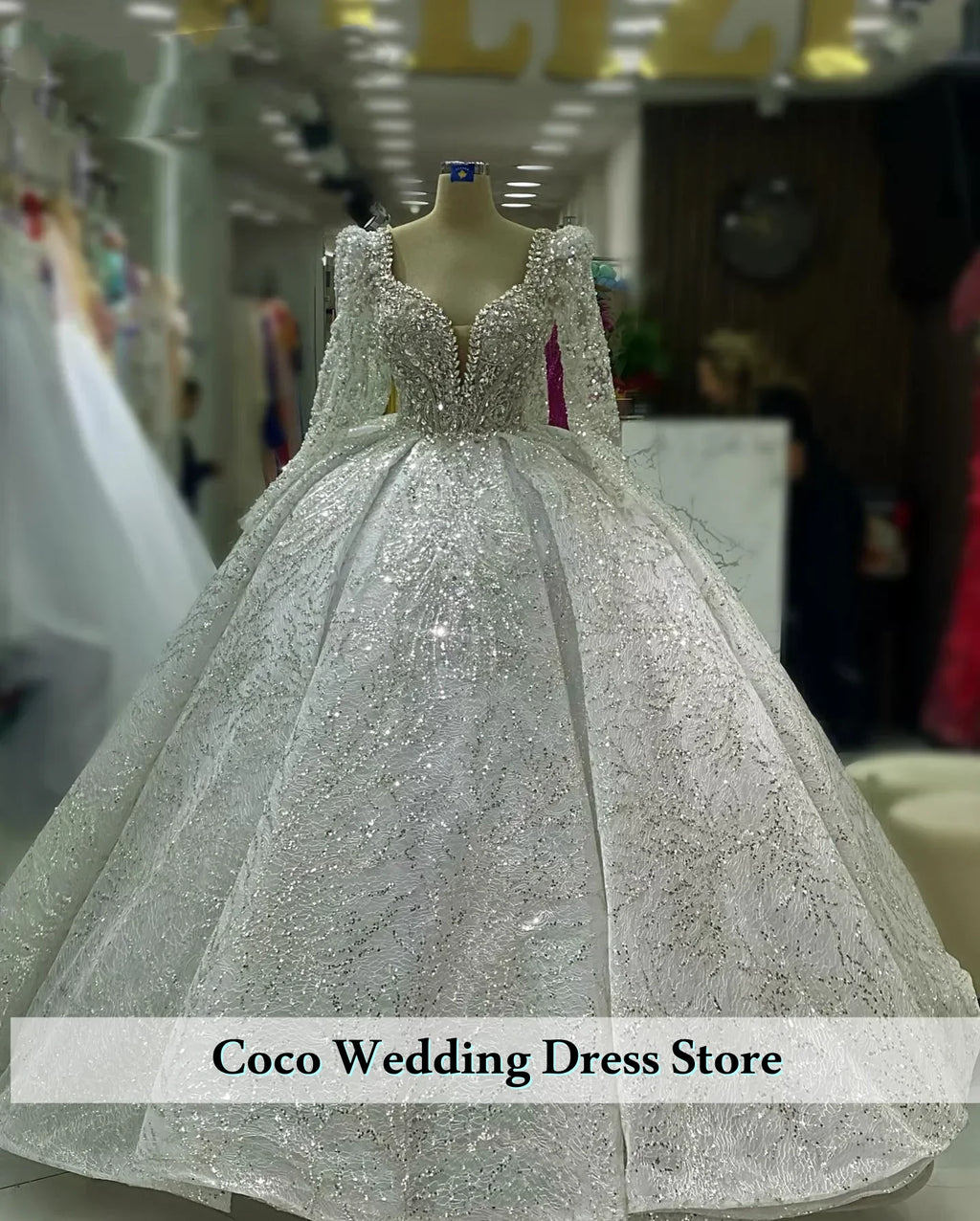 Customized Exquisite Beaded Crystals lace Ball Gown Wedding Dress Long Sleeves Deep Train Robe De Mariee Bride Bridal Dresses