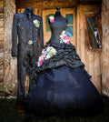 Customized Medieval Vintage Black One Shoulder Wedding Dress 3D Floral Strappy Pleated Poncho Gothic Rococo Bridal Gown Hochzeit