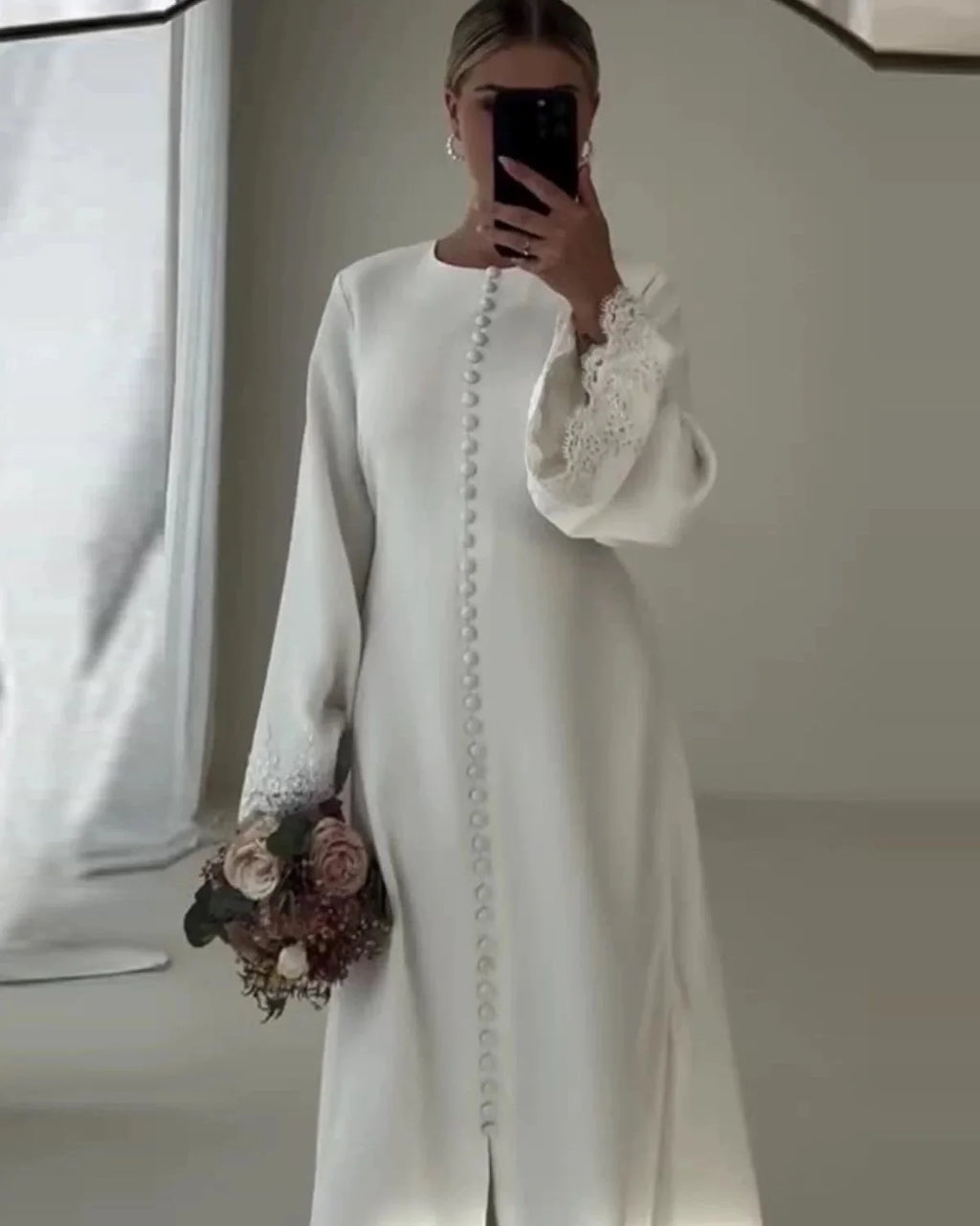 Modest Wedding Dresses 2026 Luxury Slit Buttons Bridal Dress Customized Lace Long Sleeve Arab Bride Dress White Wedding Gowns