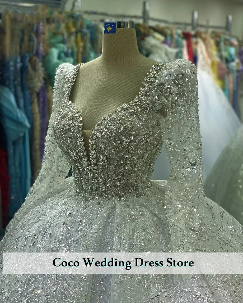 Customized Exquisite Beaded Crystals lace Ball Gown Wedding Dress Long Sleeves Deep Train Robe De Mariee Bride Bridal Dresses